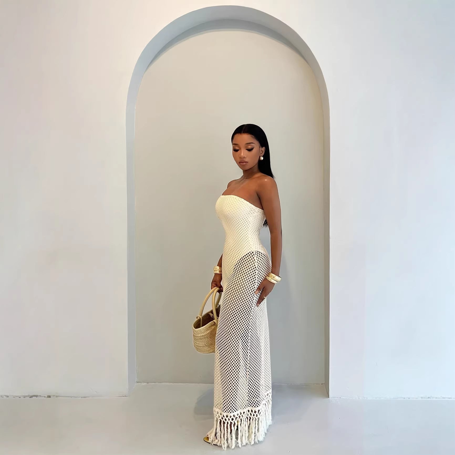 Hollow Knit Resort Bodycon Midi Dress / Apricot / M